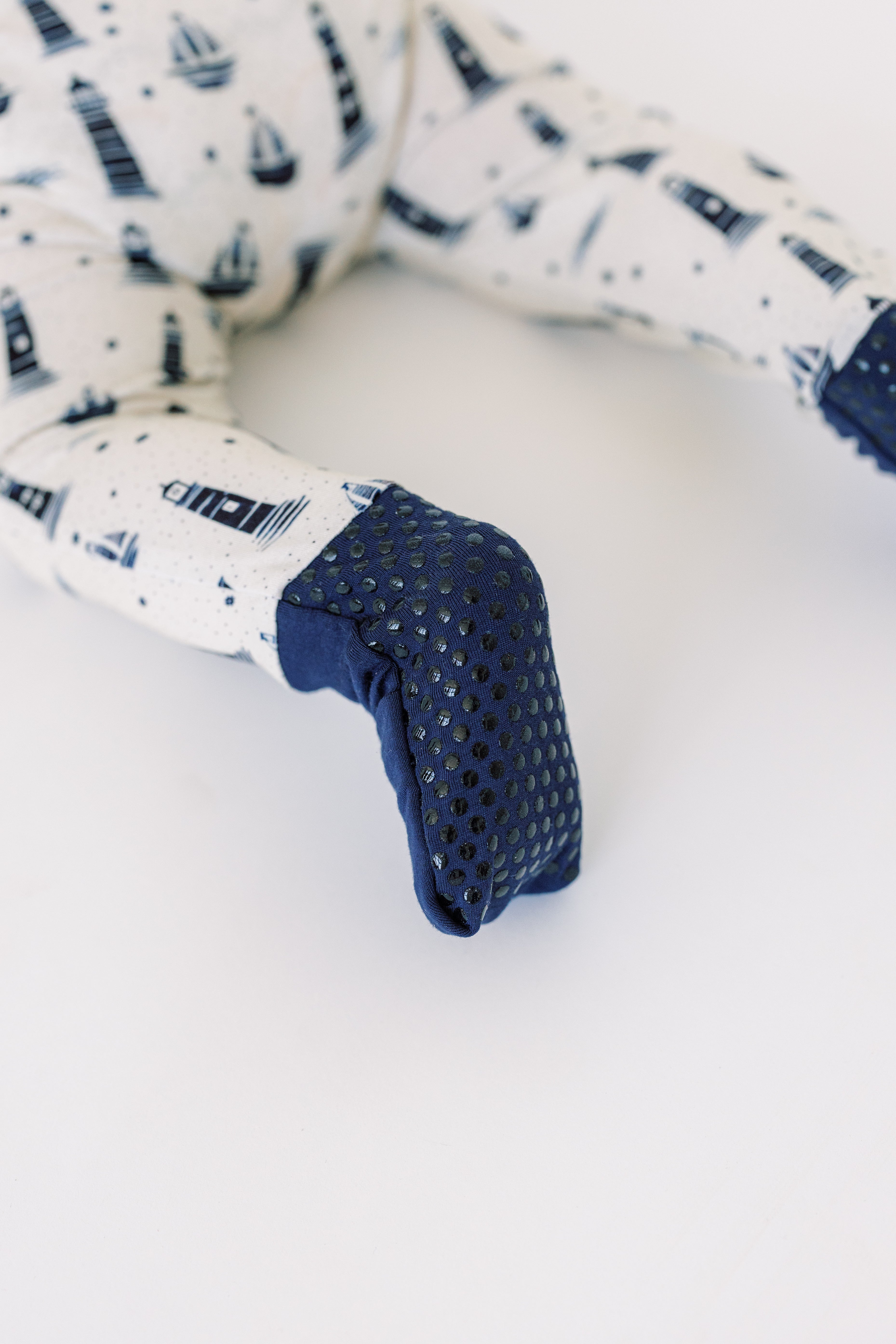 Harbour Lighthouse - Long Sleeve Zippies - GettCozy