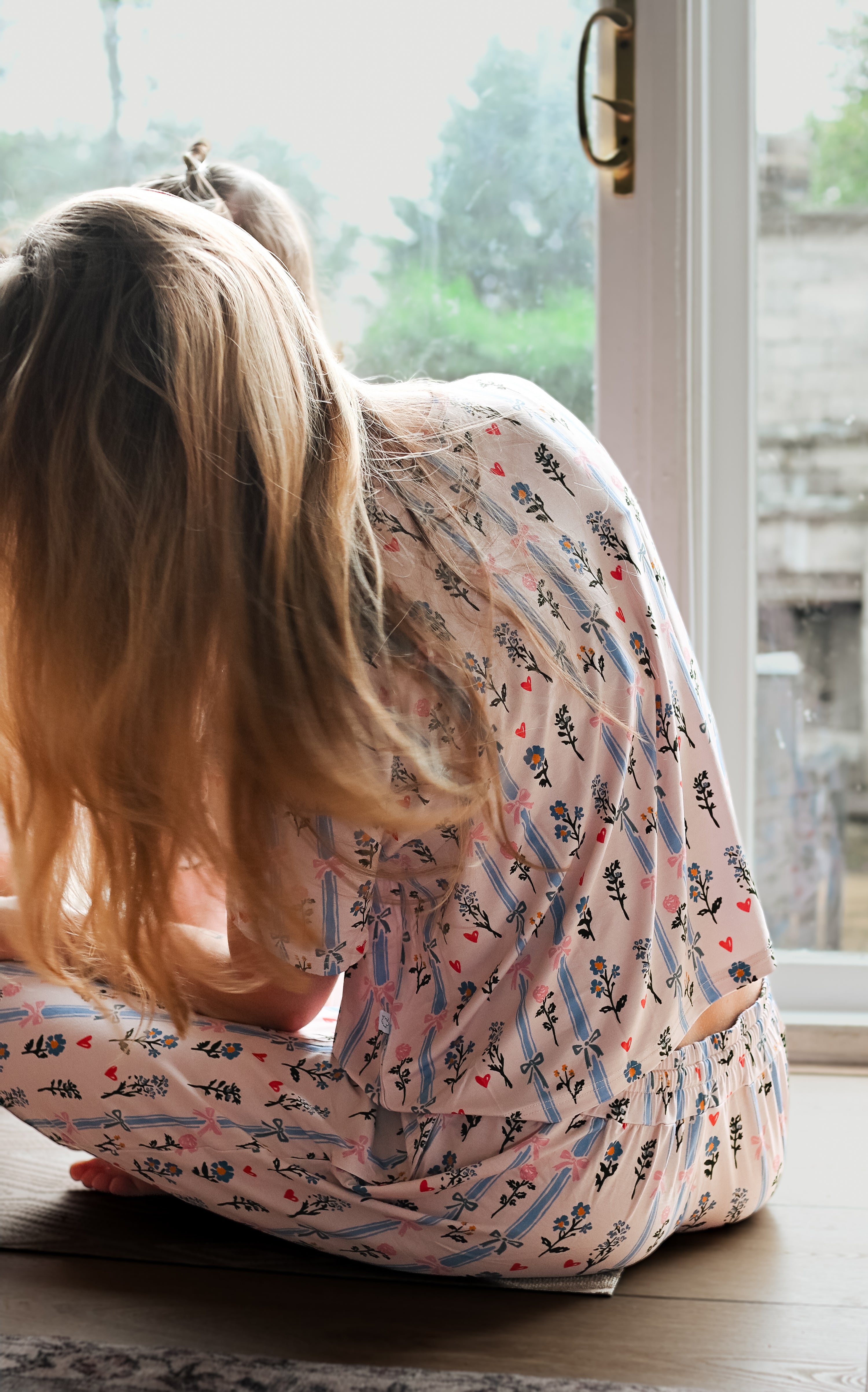 Bows &amp; Petals Women Sleepwear Set