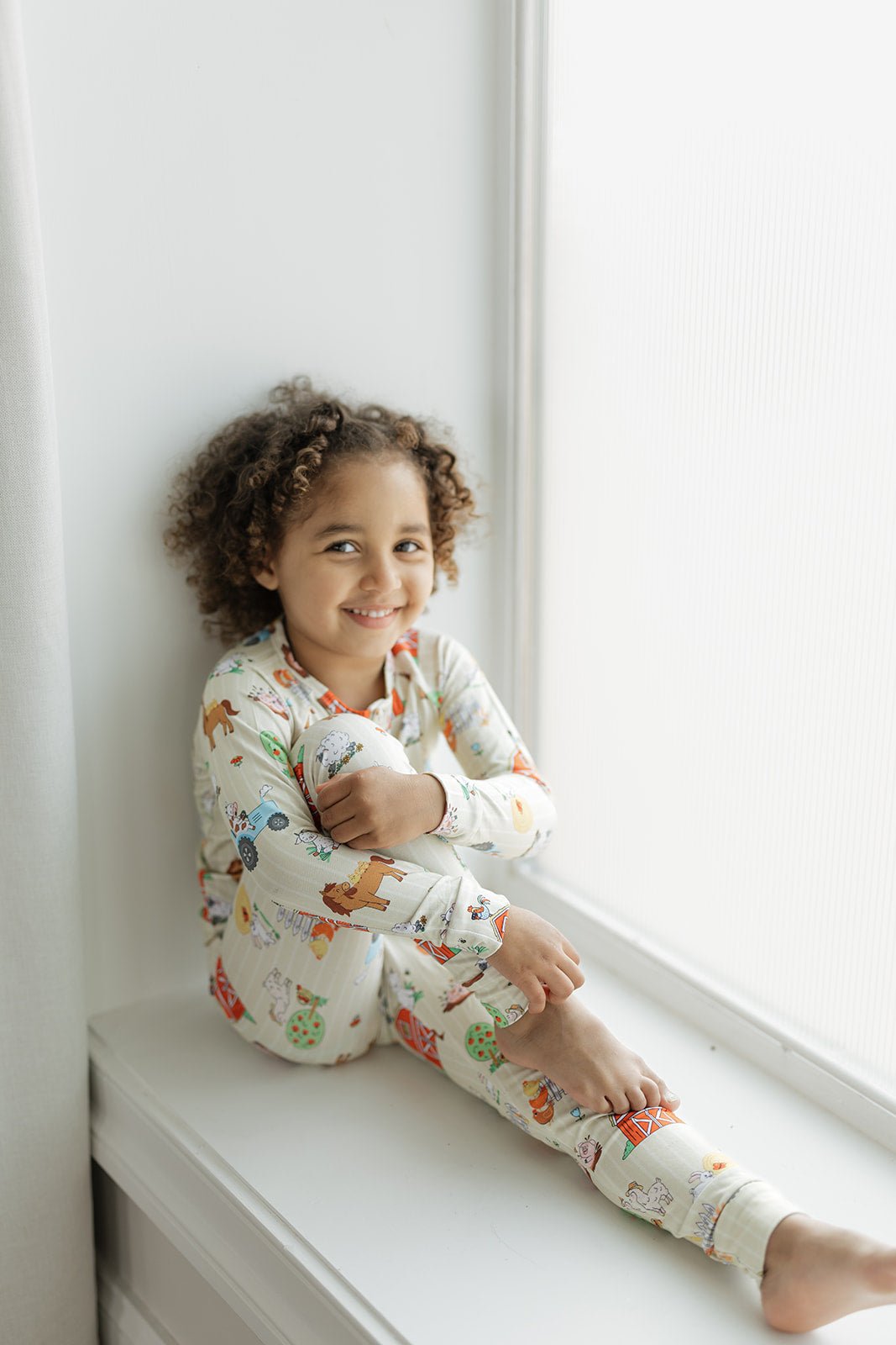 Farmstead Long Sleeve Bamboo Pajama Set - GettCozy